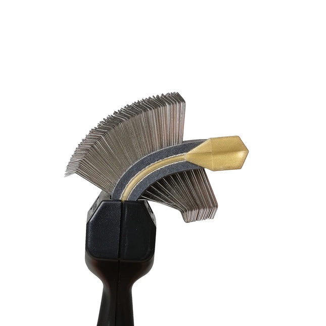 LES POOCHS - Gold Brush / Firm but gentle - Ideal for show finishing on sensitive coats - Wide 9 cm
