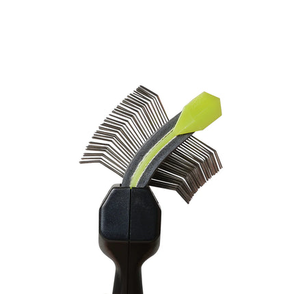LES POOCHS - Brosse Verte / Douce - Pour le soin et le démêlage quotidiens - Largeur 9 cm