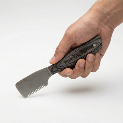 Tauro Pro Line Stripping-Messer - Grobe Zahnung, brauner Holzgriff, 16 cm, 15 Zähne